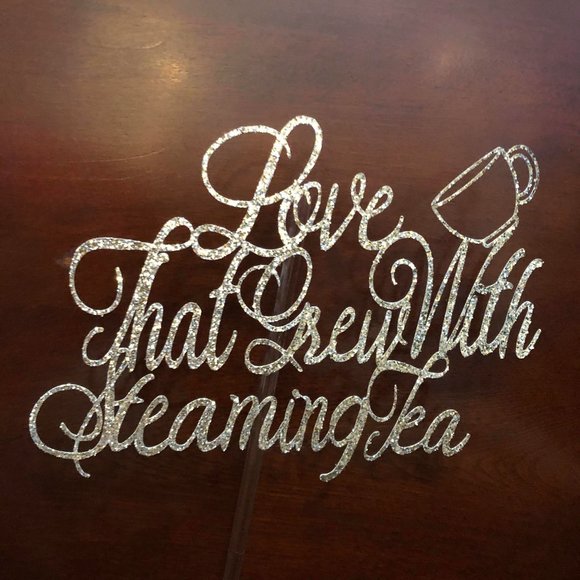 Custom cake toppers - Picture 1 of 1